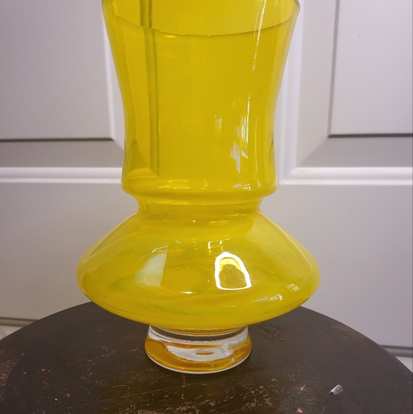 Other - Mid-Century Yellow Glass Vase in the style of Bo Bergstrom, Aseda Glasbruk 1960s